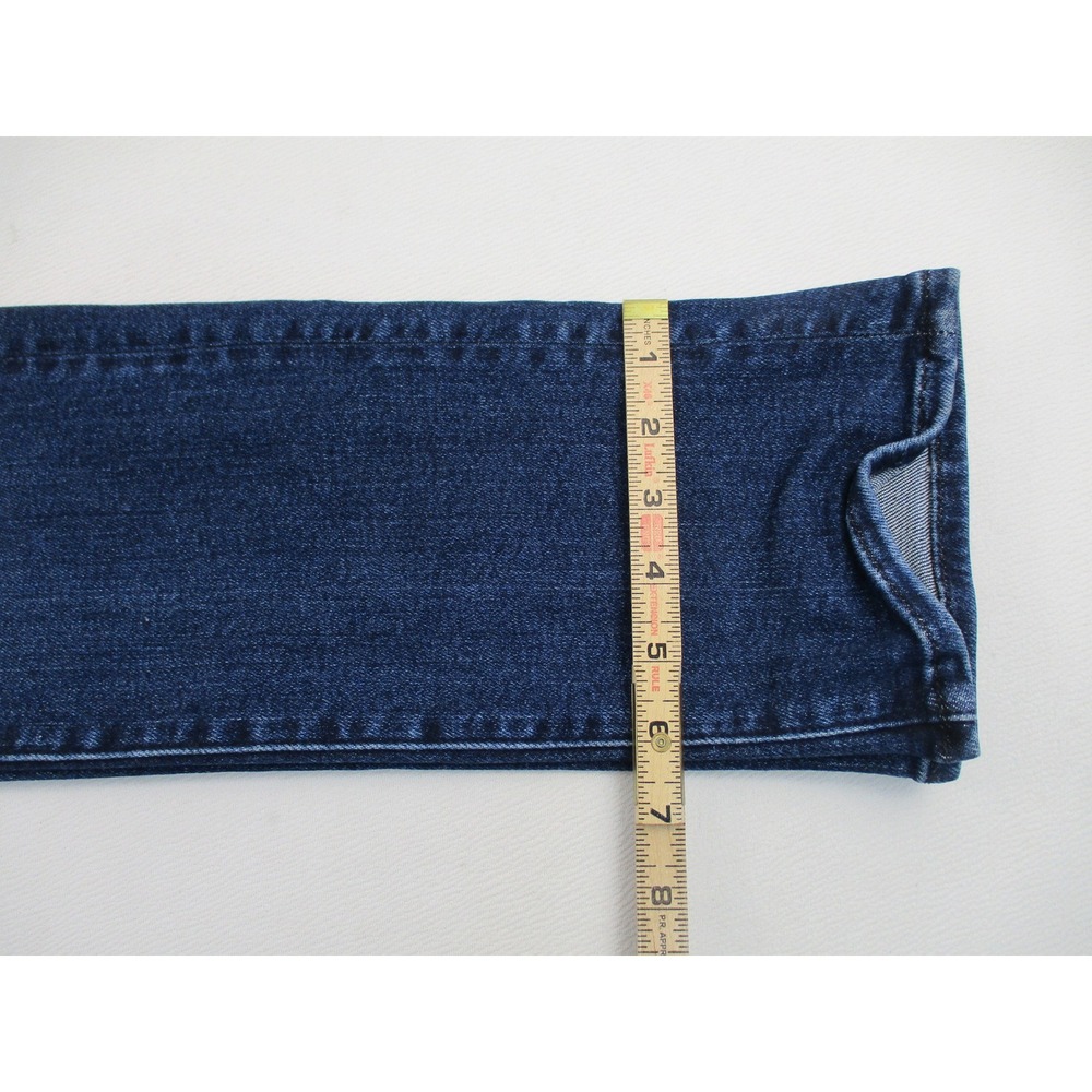 Mother High Waisted Rider Skimp Jeans in Catch Me If You Can Dark Blue Wash 26 - Picture 14 of 15